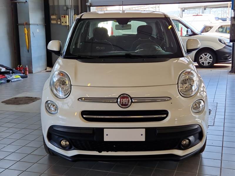 FIAT 500L / 2017 / 5P / COMBI MIRROR 1.6MJT 120CV E6D-TMP 4 P.(N1) PRO photo