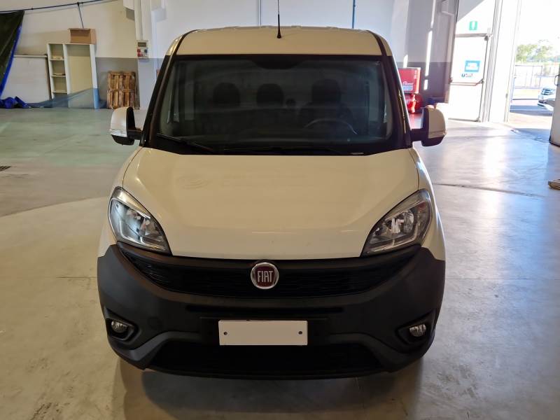 FIAT DOBLÒ CARGO / 2014 / 4P / VETT. FURGONATA 1.6 MULTIJET 16V 120CV SX 3POSTI EURO 6 photo