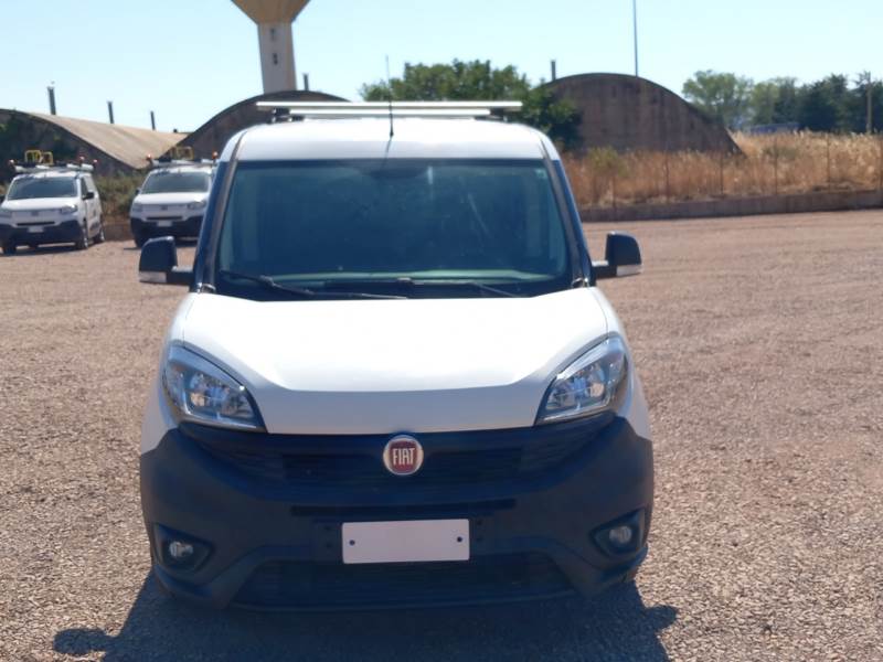 FIAT DOBLÒ CARGO / 2014 / 4P / VETT. FURGONATA MAXI LH1 LOUNGE 1.6 MJET 120CV E6D SeS photo