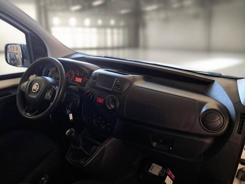 FIAT FIORINO / 2016 / 4P / VETT. FURGONATA 1.3 MULTIJET 95 CV E6 SX photo
