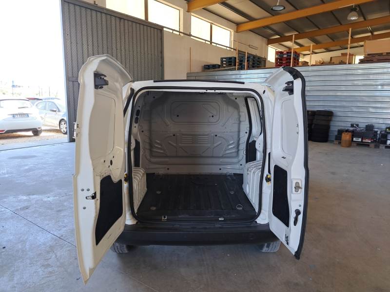 FIAT FIORINO / 2016 / 4P / VETT. FURGONATA 1.3 MULTIJET 95 CV E6 SX photo