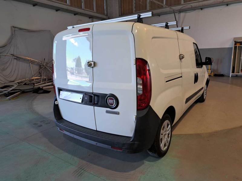 FIAT DOBLÒ CARGO / 2014 / 4P / VETT. FURGONATA MAXI 1.6 MULTIJET 16V 105CV SX EU6 750KG photo