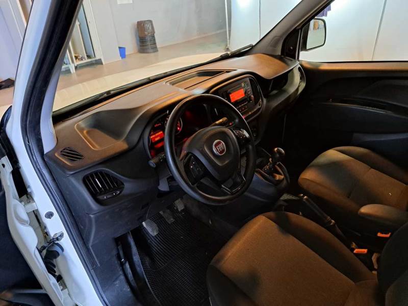 FIAT DOBLÒ CARGO / 2014 / 4P / VETT. FURGONATA MAXI 1.6 MULTIJET 16V 105CV SX EU6 750KG photo