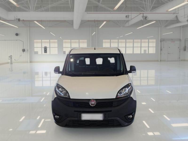 FIAT DOBLÒ CARGO / 2014 / 4P / VETT. FURGONATA CH1 LOUNGE 1.6 MJET 105CV E6D-F SeS photo