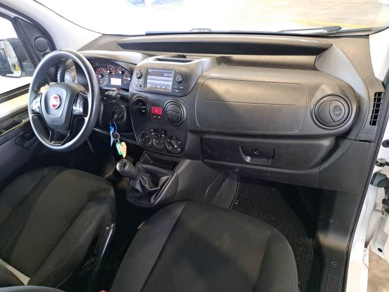 FIAT FIORINO / 2016 / 4P / VETT. FURGONATA 1.3 MULTIJET 95 CV E6 SX photo