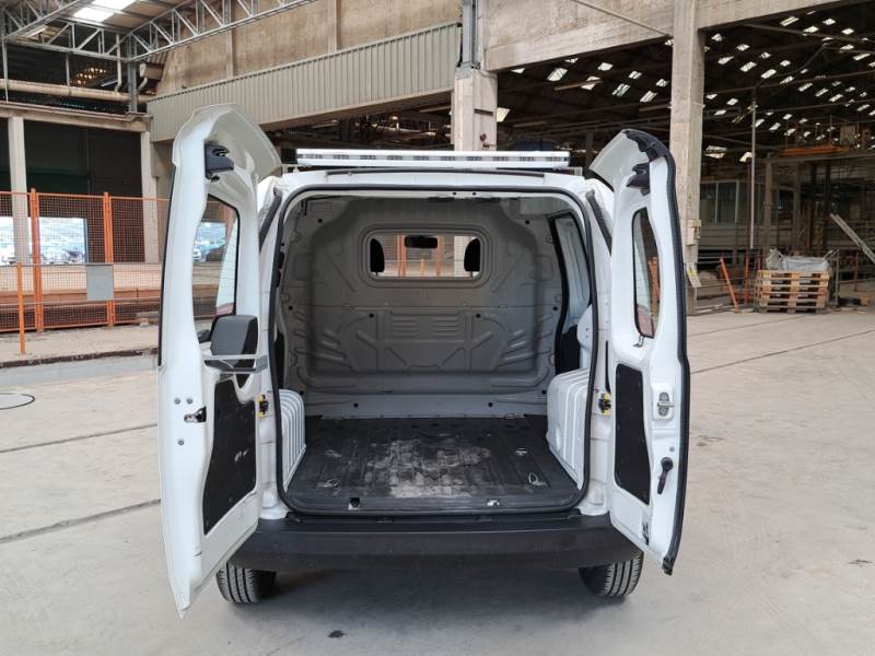 FIAT FIORINO / 2016 / 4P / VETT. FURGONATA 1.3 MULTIJET 80 CV E6 SX photo