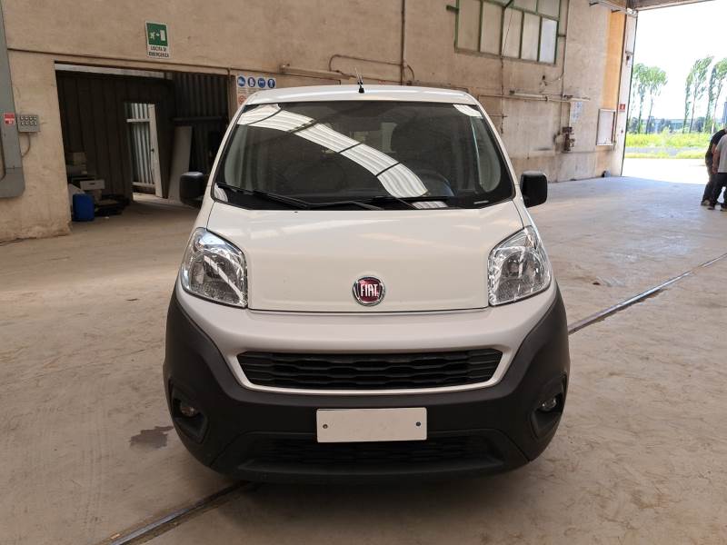 FIAT FIORINO / 2016 / 4P / VETT. FURGONATA 1.3 MULTIJET 80 CV E6 SX photo