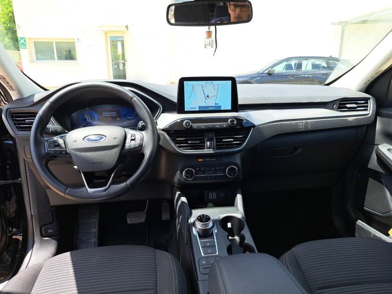 FORD KUGA / 2019 / 5P / SUV 1.5 ECOBLUE 120CV 2WD TITANIUM BUS AUT (AUTOCARRO) photo
