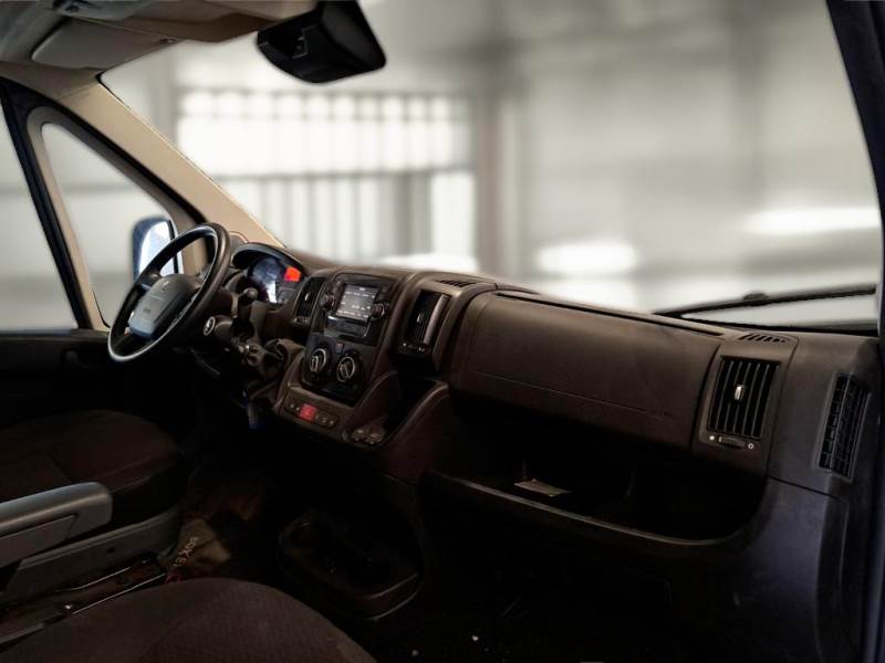 PEUGEOT BOXER / 2014 / 4P / FURGONE 330 L1H1 2.2 BLUEHDI 120CV SeS photo
