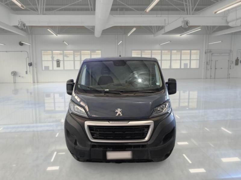 PEUGEOT BOXER / 2014 / 4P / FURGONE 330 L1H1 2.2 BLUEHDI 120CV SeS photo