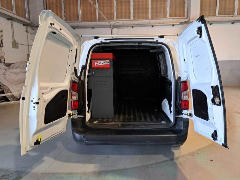 PEUGEOT PARTNER / 2018 / 4P / VETT. FURGONATA L1 BLUEHDI 100CV PREMIUM photo