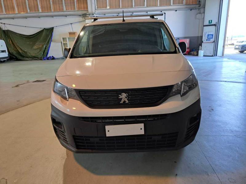 PEUGEOT PARTNER / 2018 / 4P / VETT. FURGONATA L1 BLUEHDI 100CV PREMIUM photo