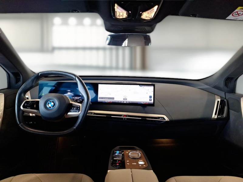 BMW IX / 2021 / 5P / SUV IX XDRIVE50 photo
