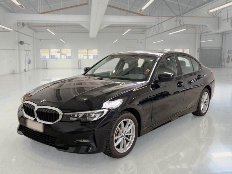 BMW SERIE 3 / 2018 / 4P / BERLINA 330E BUSINESS ADVANTAGE AUT.