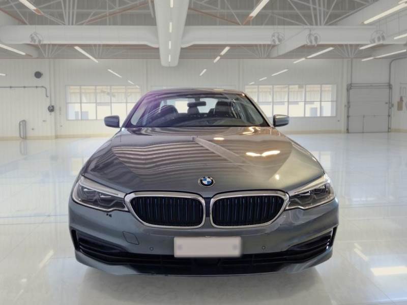 BMW SERIE 5 / 2016 / 4P / BERLINA 530E SPORT AUTO photo