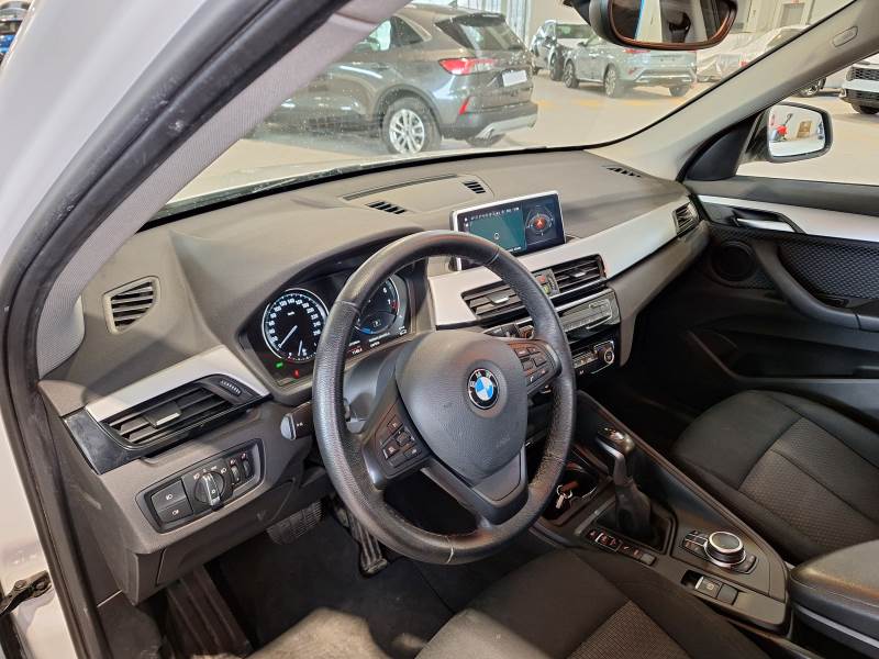 BMW X1 / 2019 / 5P / SUV XDRIVE 25E BUSINESS ADVANTAGE AUTOMATICO photo