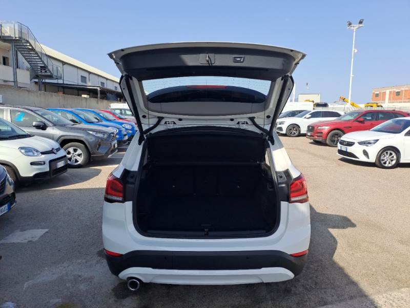 BMW X1 / 2019 / 5P / SUV XDRIVE 25E BUSINESS ADVANTAGE AUTOMATICO photo
