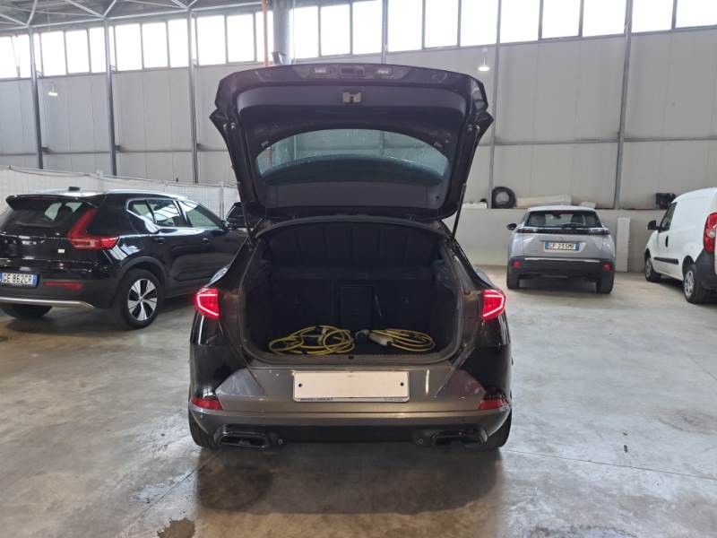 CUPRA FORMENTOR / 2020 / 5P / SUV 1.4 E-HYBRID DSG photo