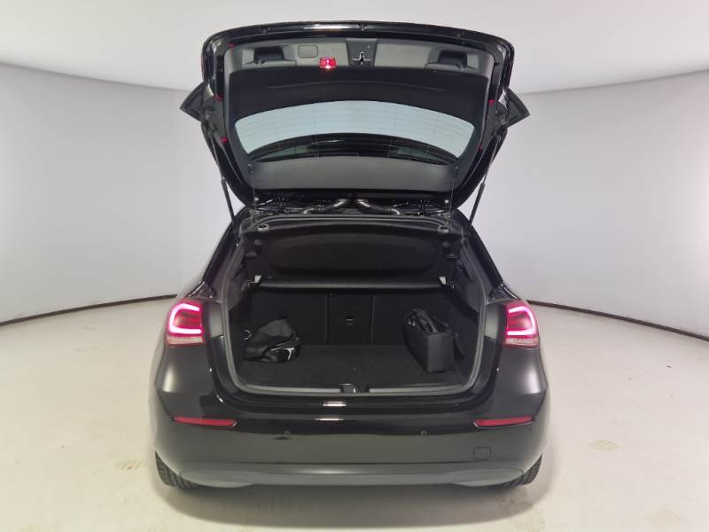MERCEDES-BENZ CLASSE A / 2018 / 5P / BERLINA A 250 E EQ-POWER BUSINESS EXTRA photo