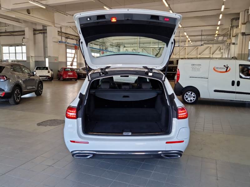 MERCEDES-BENZ CLASSE E / 2020 / 5P / STATION WAGON E300 DE 4MATIC EQ-POWER BUSINESS SPORT photo
