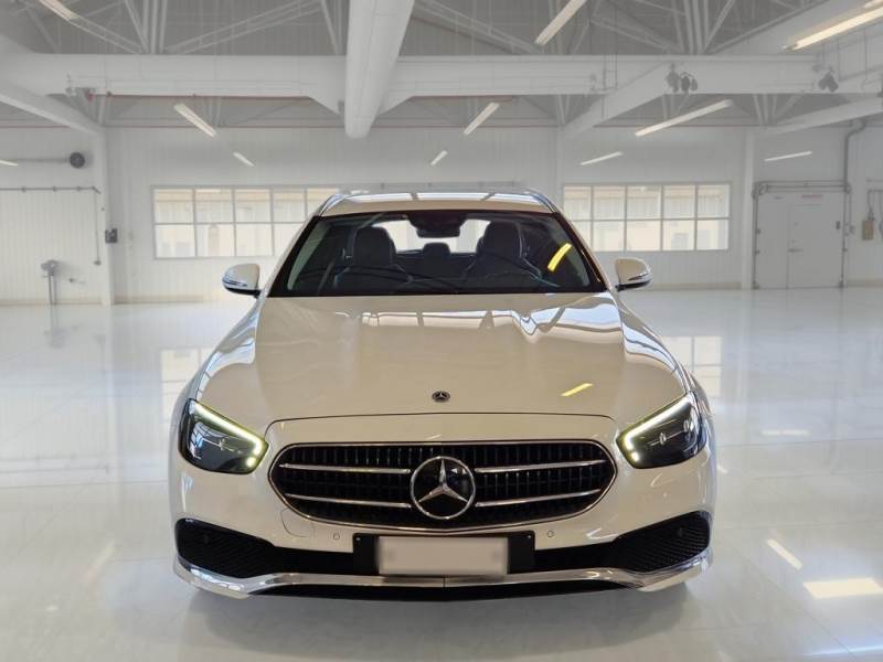 MERCEDES-BENZ CLASSE E / 2020 / 5P / STATION WAGON E300 DE 4MATIC EQ-POWER BUSINESS SPORT photo