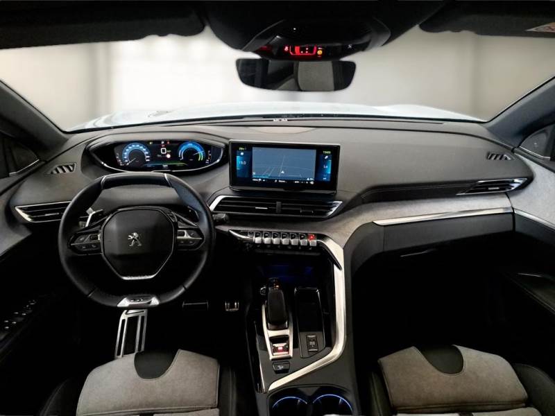 PEUGEOT 3008 / 2020 / 5P / SUV HYBRID4 300 E-EAT8 GT PACK AUT. photo