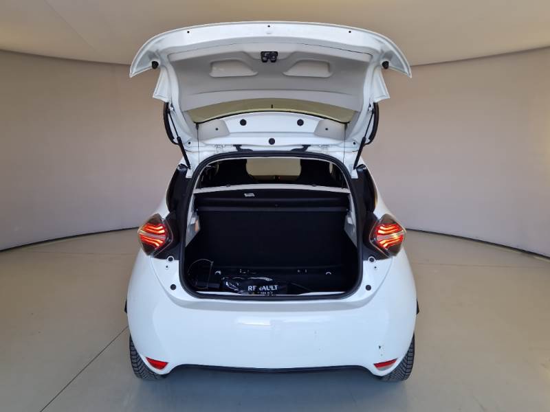 RENAULT ZOE / 2019 / 5P / BERLINA ZOE LIFE R110 photo