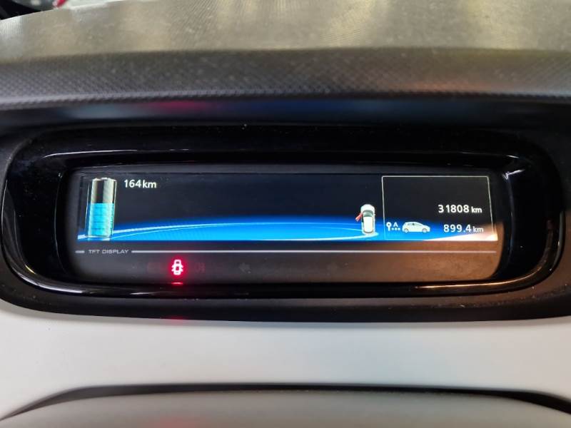 RENAULT ZOE / 2013 / 5P / BERLINA ZOE LIFE R90 photo