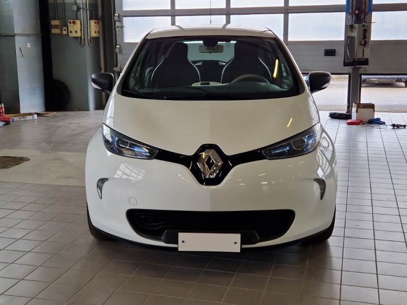 RENAULT ZOE / 2013 / 5P / BERLINA ZOE LIFE R90 photo