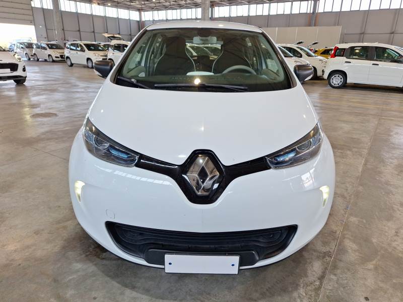 RENAULT ZOE / 2013 / 5P / BERLINA ZOE LIFE R90 photo