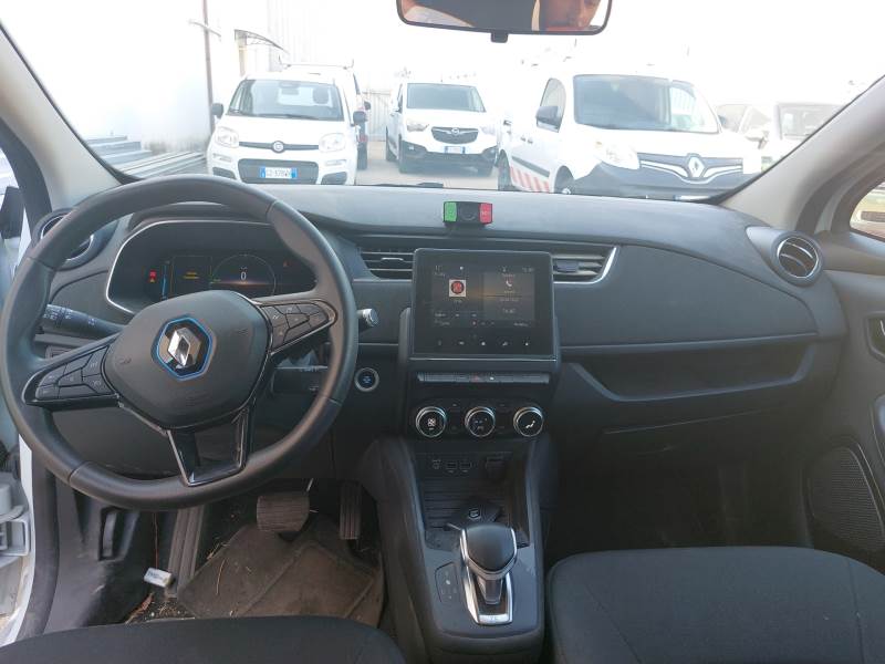 RENAULT ZOE / 2019 / 5P / BERLINA ZOE LIFE R110 photo