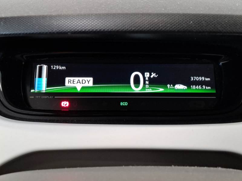RENAULT ZOE / 2013 / 5P / BERLINA ZOE LIFE R90 photo