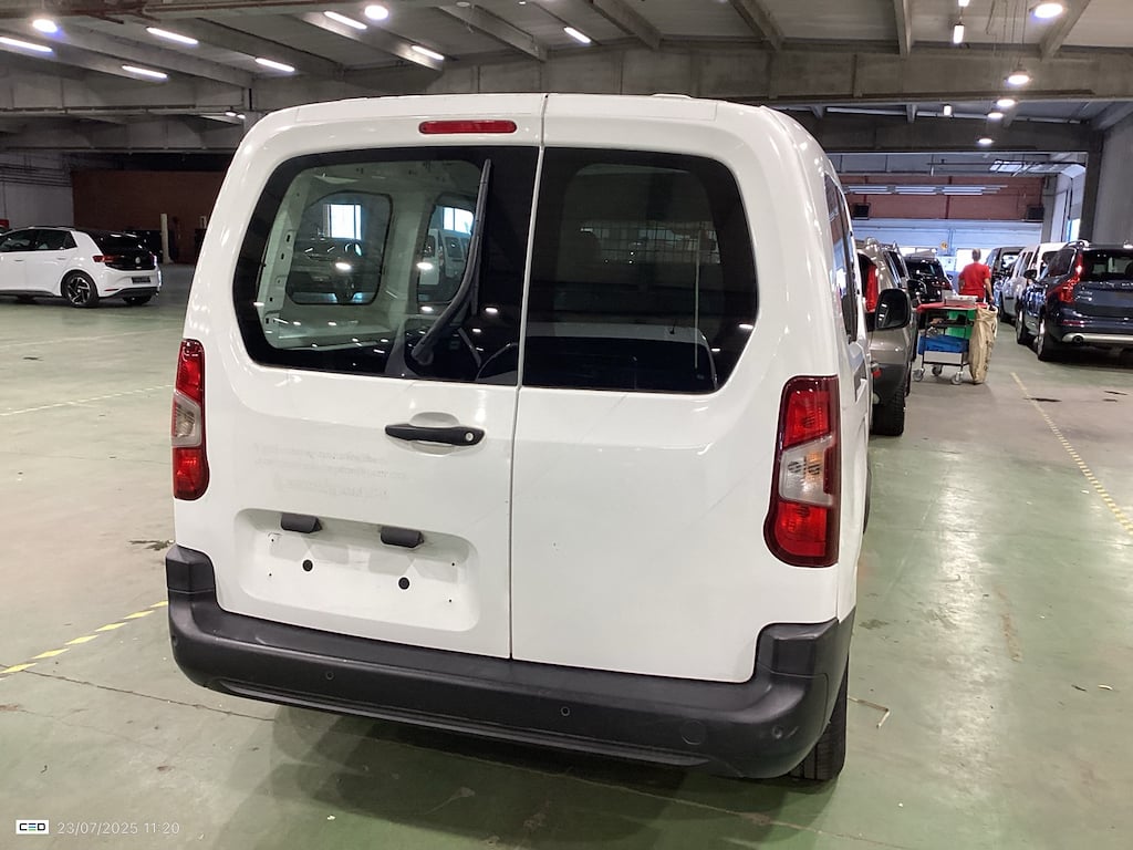 CITROAu2039N BERLINGO 1.5 BLUEHDI 100 XL HEAVY CONTROL 1 pl photo