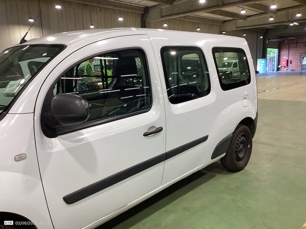 RENAULT KANGOO EXPRESS 1.5 BLUE DCI 95 MAXI CONFORT photo