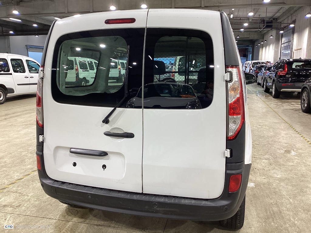 RENAULT KANGOO EXPRESS 1.5 BLUE DCI 95 MAXI CONFORT photo