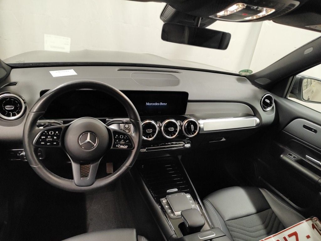Mercedes-Benz GLB GLB 200 d Business Solution 5d photo