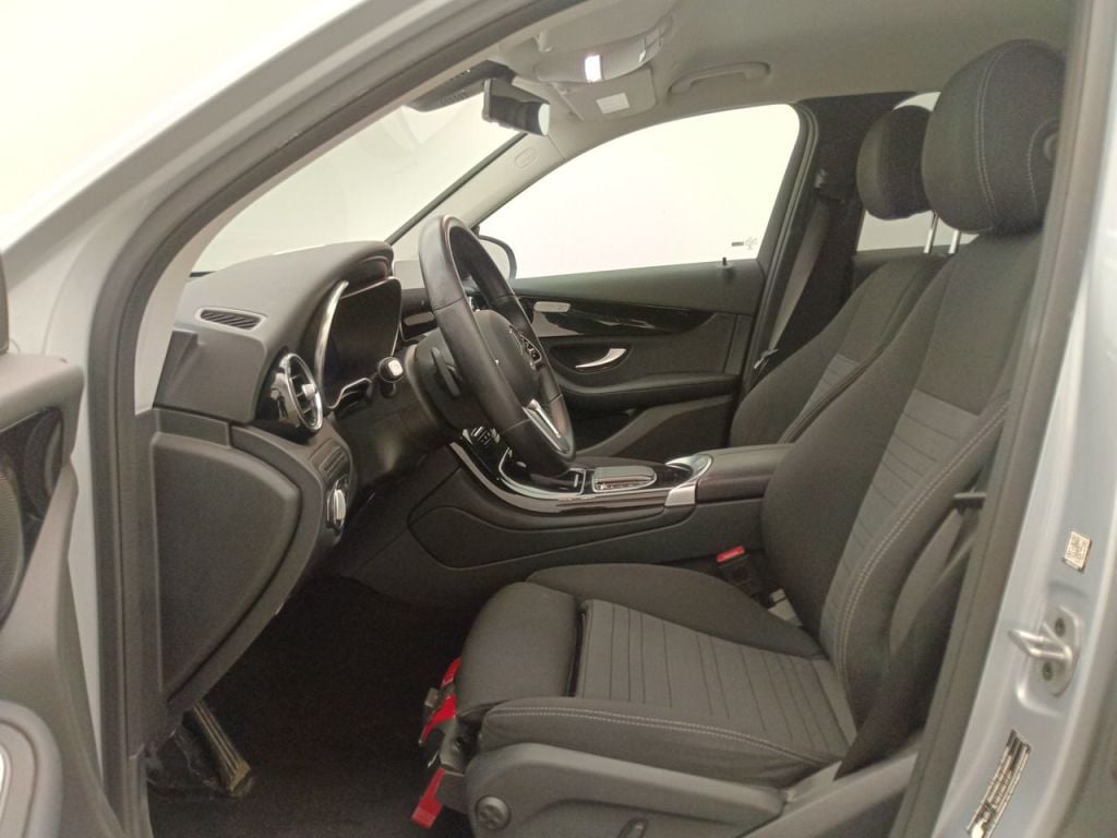 Mercedes-Benz GLC GLC 200 d Business Solution 4MATIC 5d photo