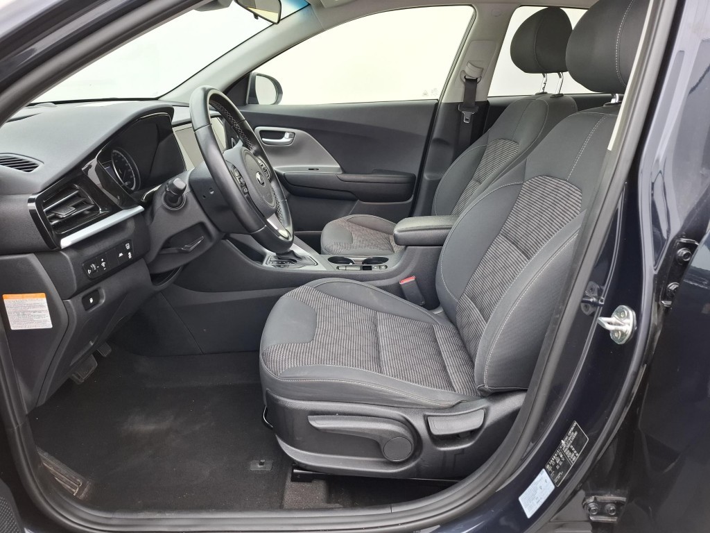 KIA Niro Pace 1.6 GDi PHEV 6DCT 5d photo