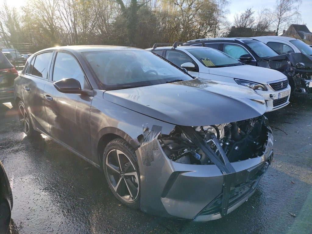 Opel Astra 1.6 Turbo Hybrid 132kW Edition 5d !! Damaged car  !!126 photo