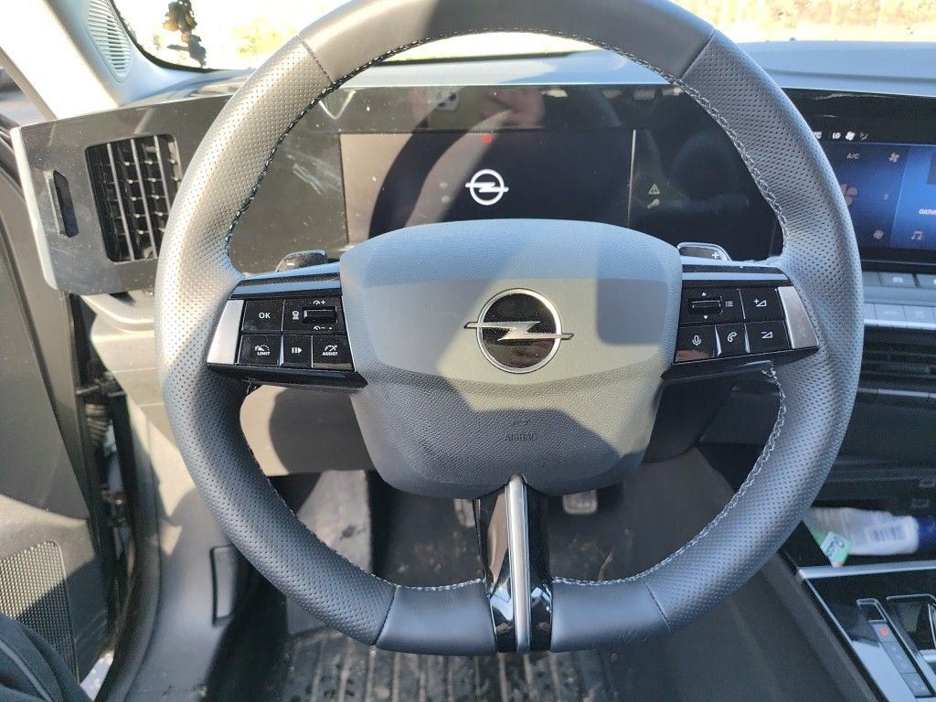 Opel Astra 1.6 Turbo Hybrid 132kW Edition 5d !! Damaged car  !!126 photo