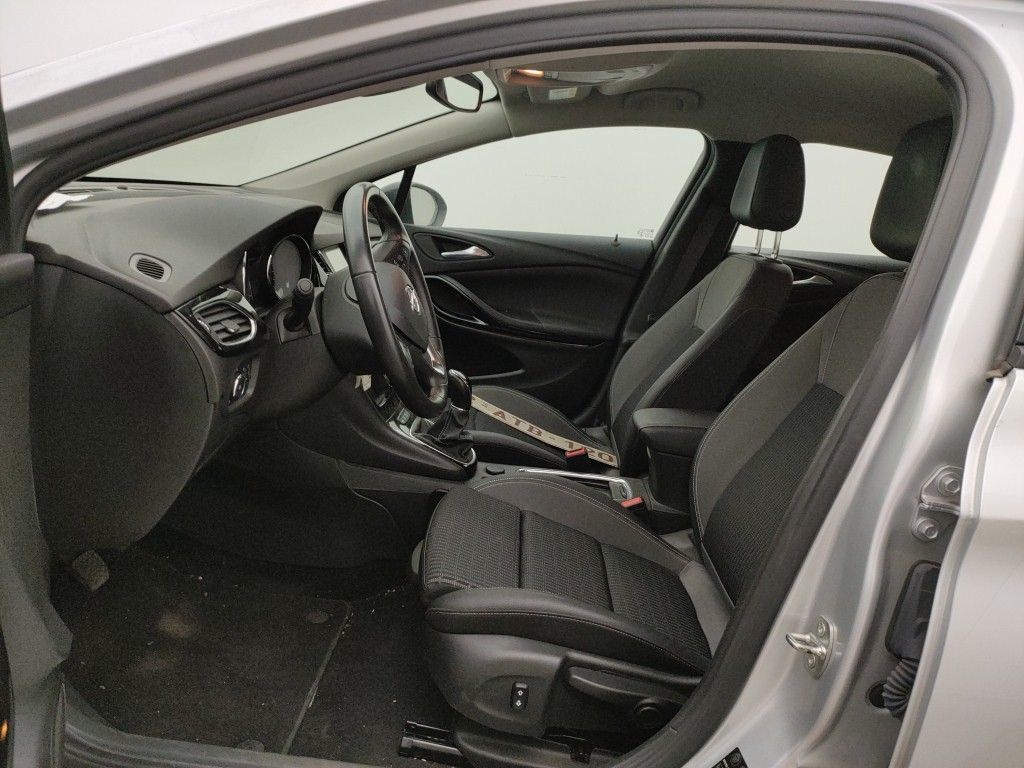Opel Astra 1.5 Turbo D 77kW S/S Elegance 5d !! technical issues !!! photo