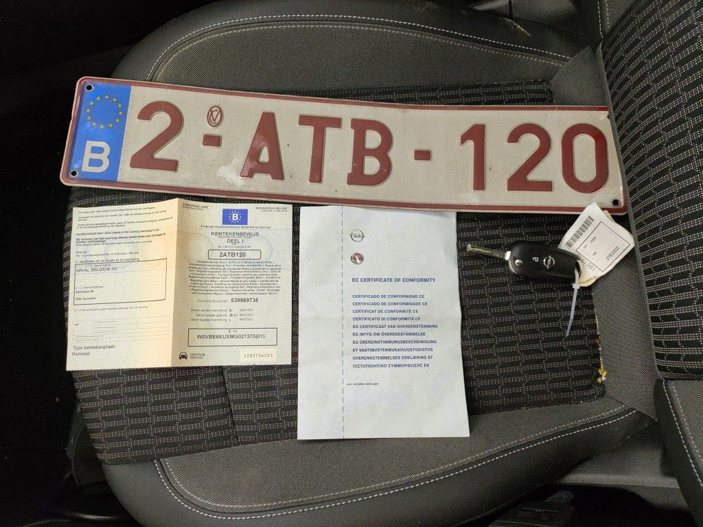Opel Astra 1.5 Turbo D 77kW S/S Elegance 5d !! technical issues !!! photo