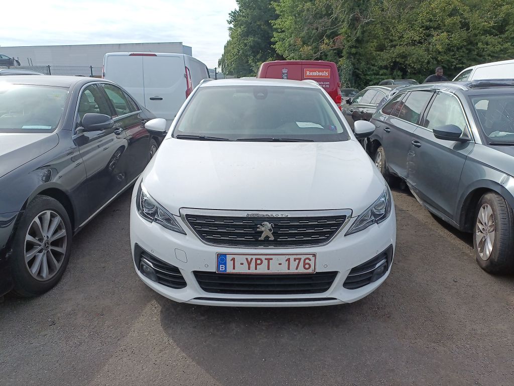 Peugeot 308 SW 1.5 BlueHDi 130 S&S Active 5d !! technical issues !!!! photo