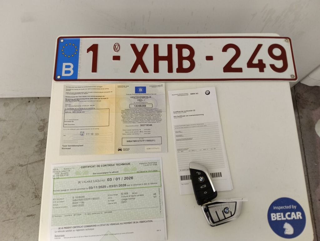 BMW 1 Reeks Hatch 118dA (110 kW) 5d photo