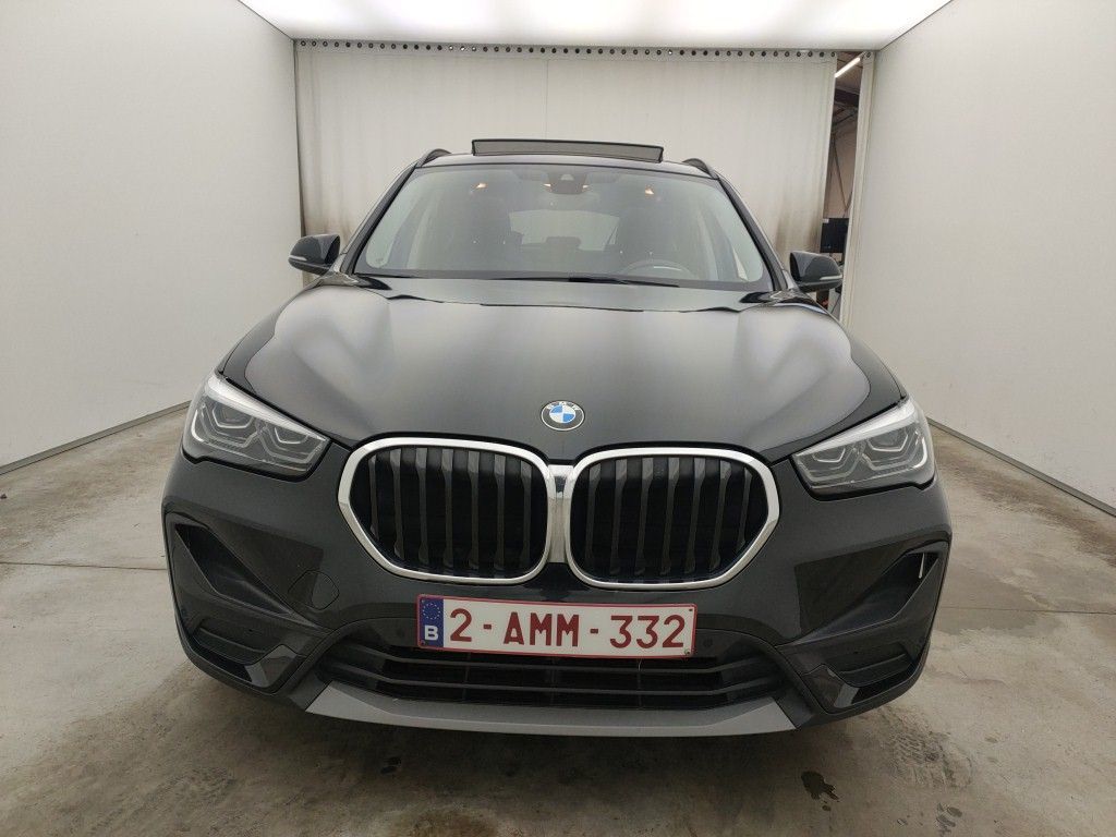 BMW X1 sDrive18iA (100 kW) 5d photo