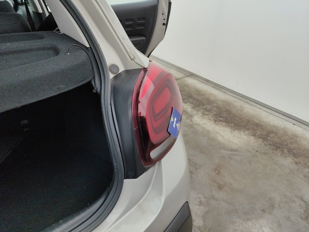 Citroën C3 1.2 PureTech 82 S&S MAN Live 5d photo