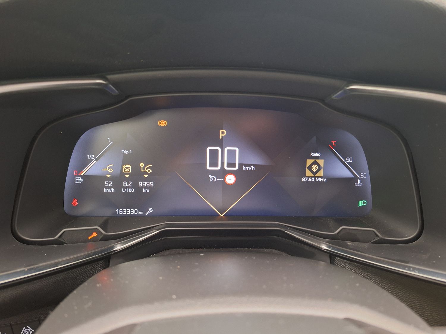 DS, DS7 CB '17, DS 7 Crossback 1.5 BlueHDi 130 Automatic So Chic 5 photo
