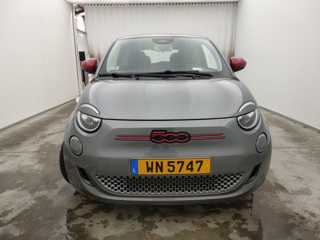 FIAT E-500 42 kWh 118hp Red 3d photo