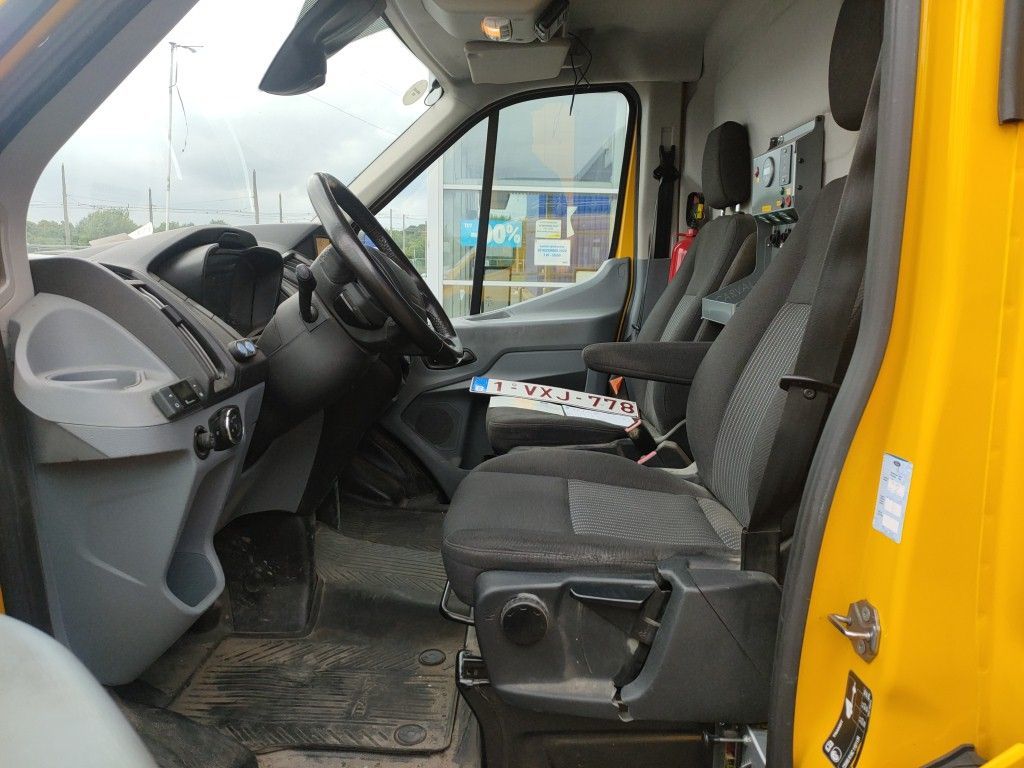 Ford Transit 350M 2.0TD 130pk 96kW M6 Trend 4d photo