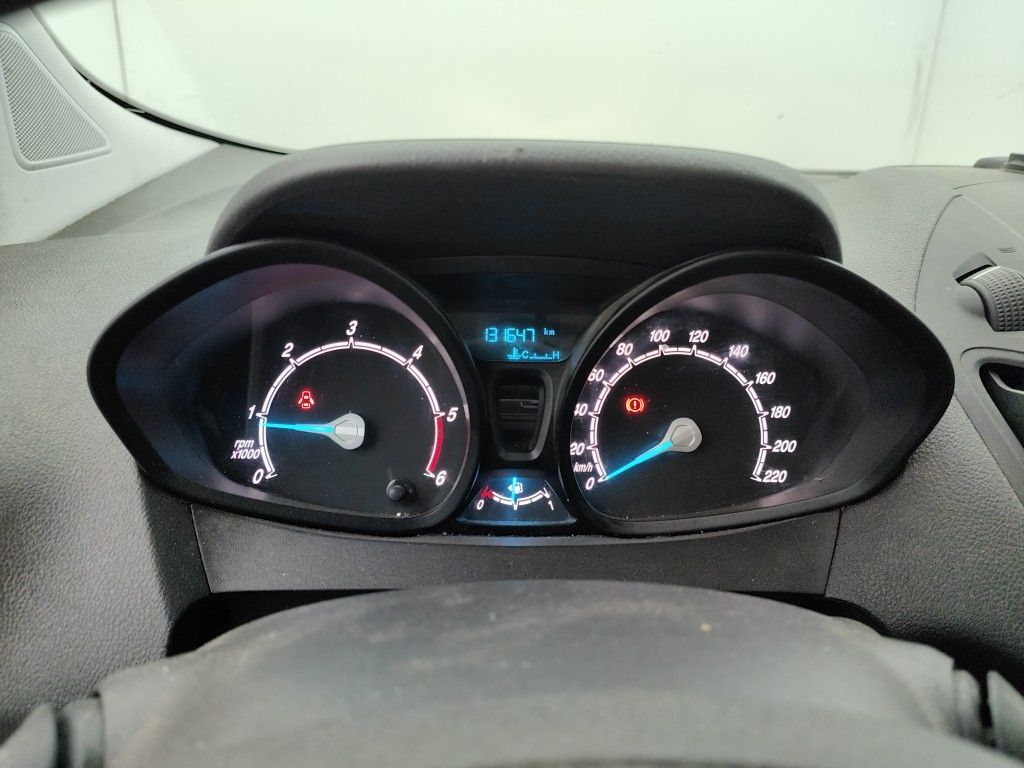 Ford Transit Courier 1.5 TDCi 75kW Trend 4d photo